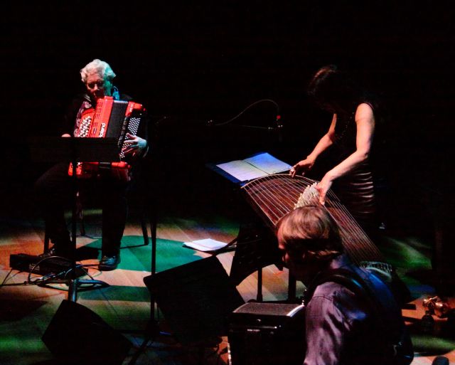 Pauline Oliveros, Miya Masaoka and Frode Haltli performing Oliveros' Twins Peeking at Koto (2014)