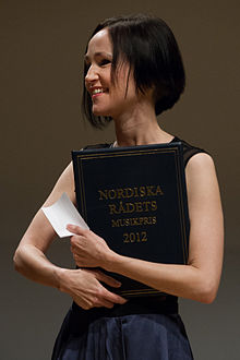 Anna Thorvalsdottir accepting the Nordic Council Music Prize in 2012.